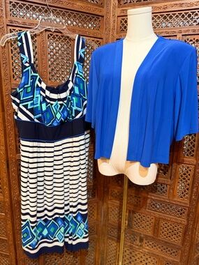 💙 2-Piece Blue Geometric Dress + Cardigan Set – Size 18 💙